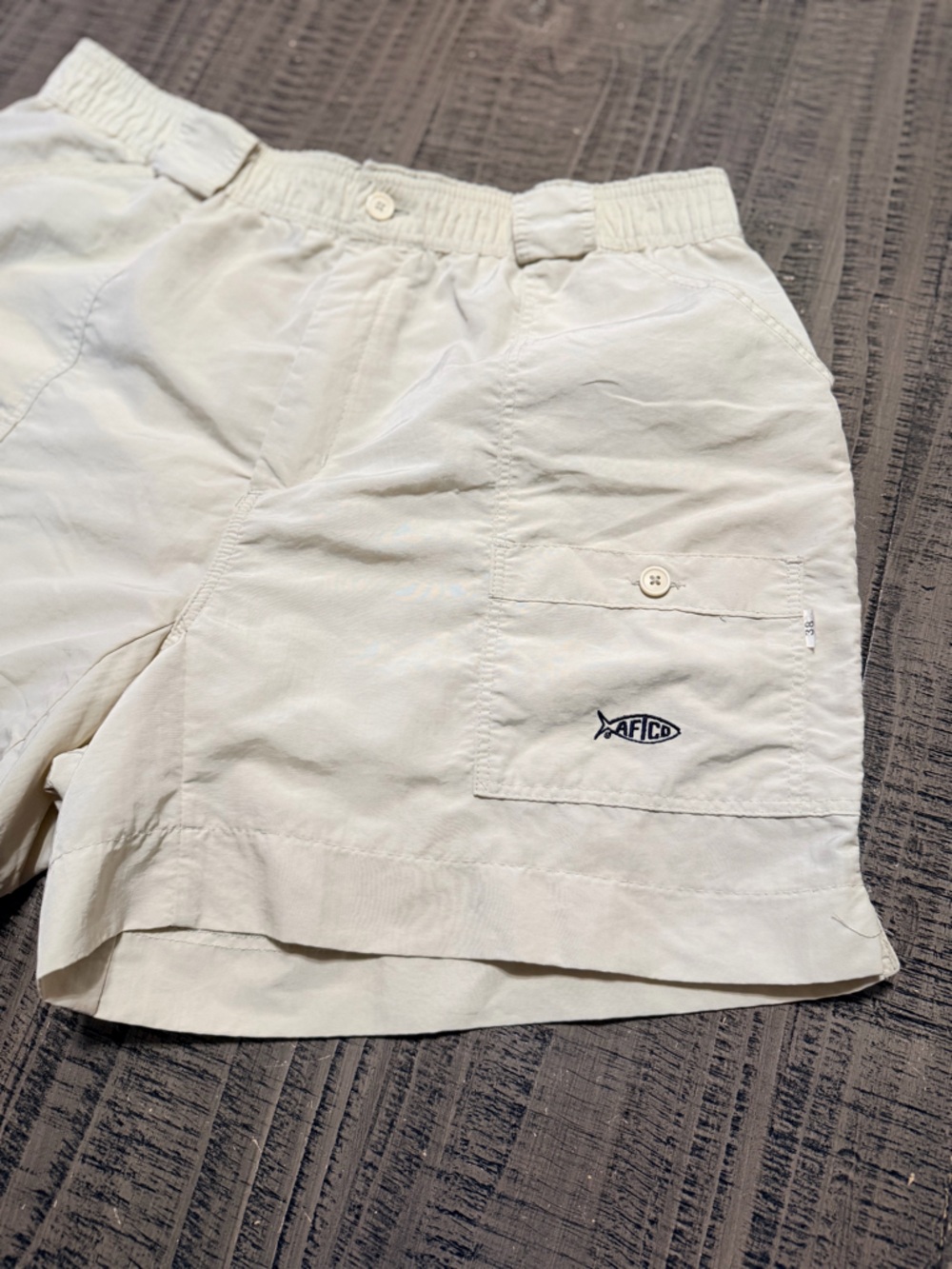 AFTCO Mens Light Beige Cargo Fishing Shorts - Picture 2 of 11